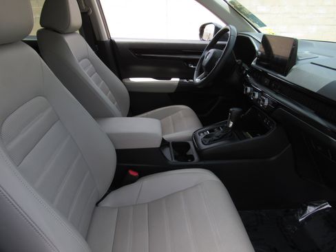 Certified 2023 Honda CR-V EX-L image 9