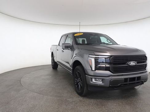 Used 2025 Ford F150 Platinum AWD/4WD image 28