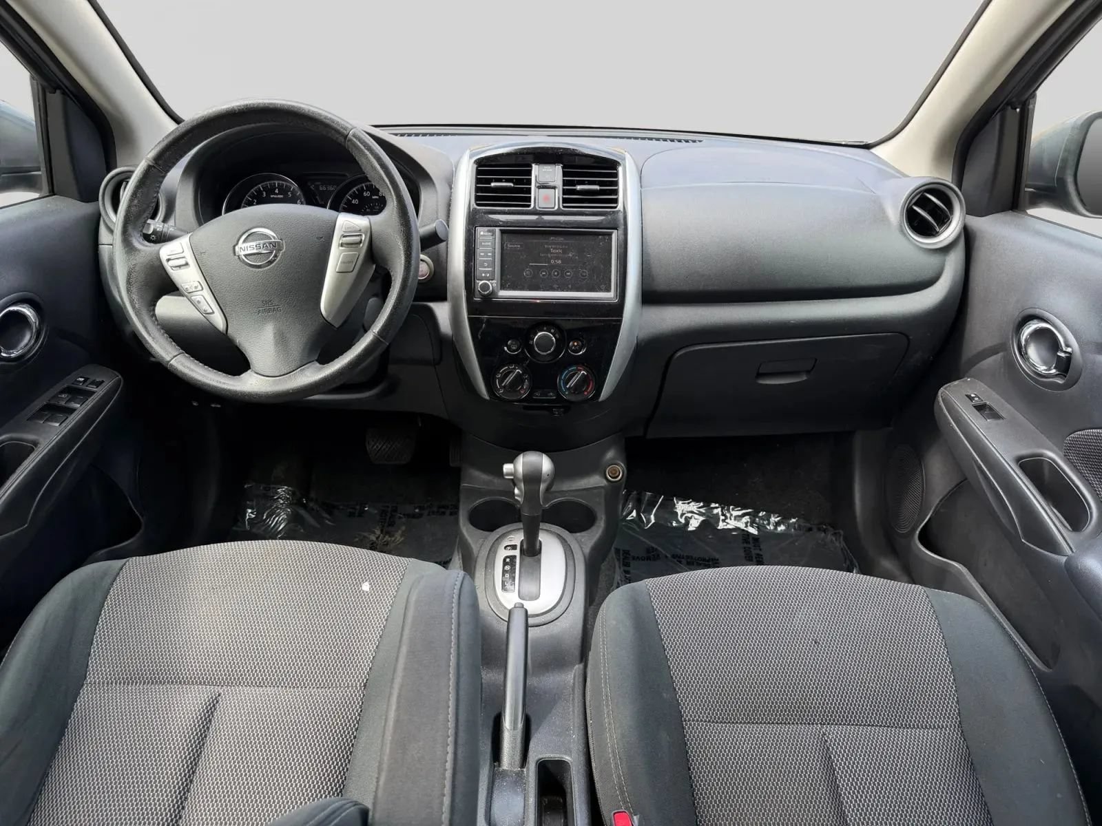 Used 2019 Nissan Versa SV w/ SV Special Edition Package FWD image 14
