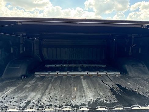 Used 2020 Chevrolet Silverado 2500 High Country image 30