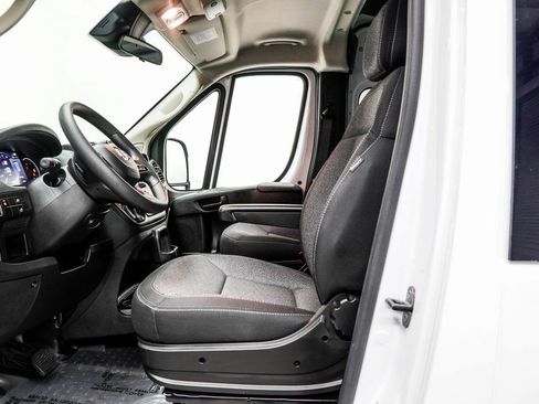 Used 2023 RAM ProMaster 3500 FWD image 35