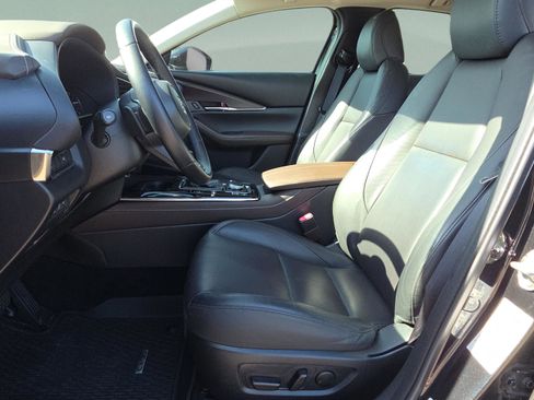 Used 2023 MAZDA CX-30 AWD 2.5 S w/ Premium Package image 16