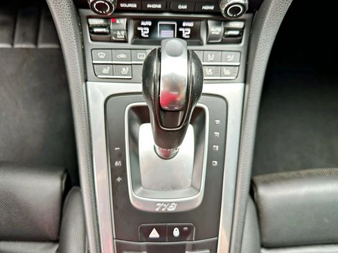 Used 2017 Porsche 718 Cayman S RWD image 39