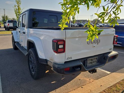 Used 2020 Jeep Gladiator Overland AWD/4WD image 2