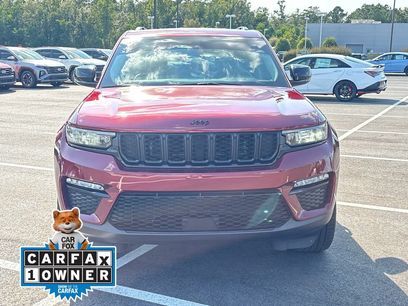 Used 2023 Jeep Grand Cherokee Limited w/ Black Appearance Package