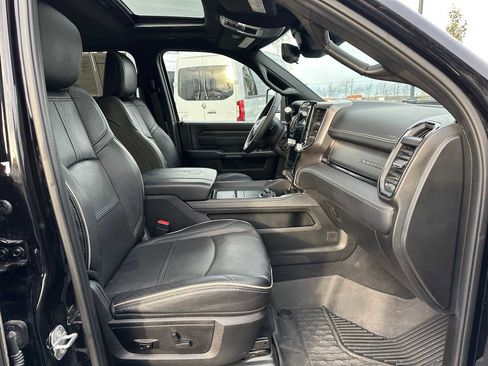 Used 2024 RAM 3500 Limited image 10