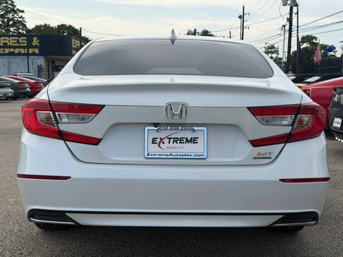Used 2018 Honda Accord EX-L image 3