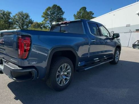 New 2026 GMC Sierra 1500 Denali w/ Technology Package image 8