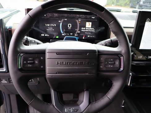 New 2026 GMC Hummer EV SUV w/ LPO, Dark Essentials Package image 18