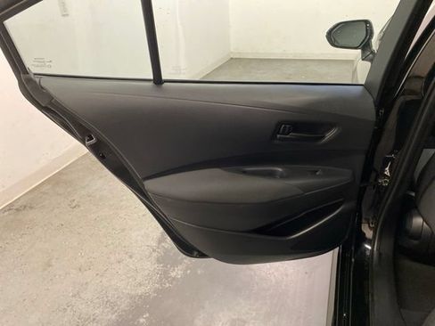 Used 2023 Toyota Corolla LE FWD image 17