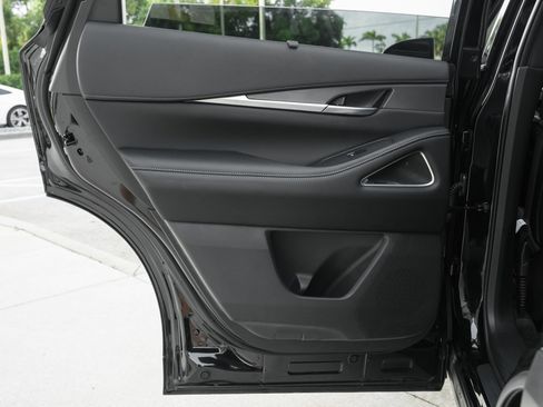 Certified 2026 INFINITI QX60 Luxe w/ Cargo Package FWD image 29