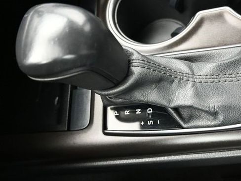 Used 2021 Toyota Camry XSE image 17