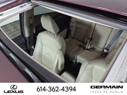 Used 2017 Honda Pilot Touring image 32