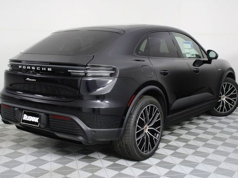 New 2026 Porsche Macan Electric RWD image 7