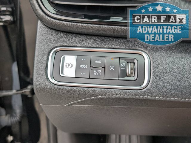 Certified 2025 Buick Enclave Preferred AWD/4WD image 15