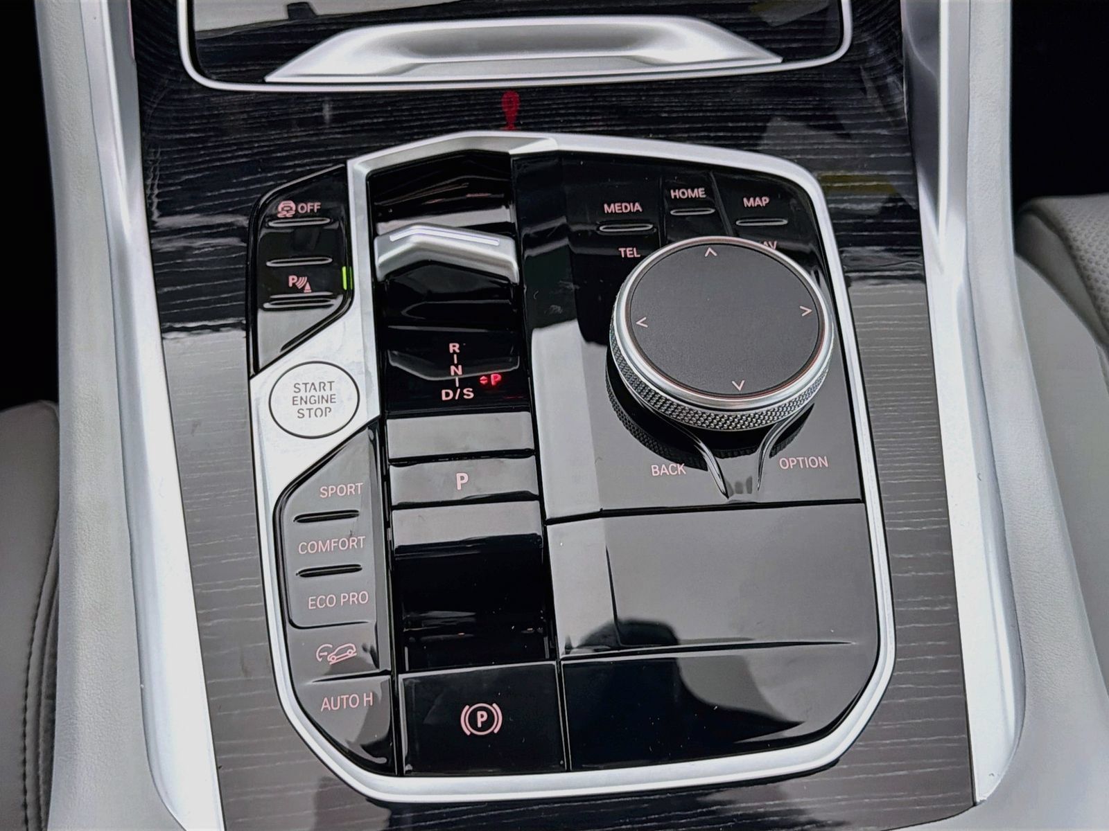 New 2027 BMW X6 xDrive40i AWD/4WD image 20