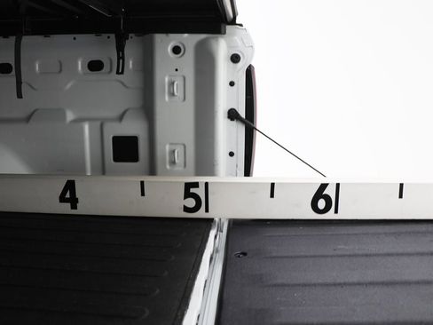 Used 2024 Chevrolet Colorado W/T w/ WT Convenience Package image 10