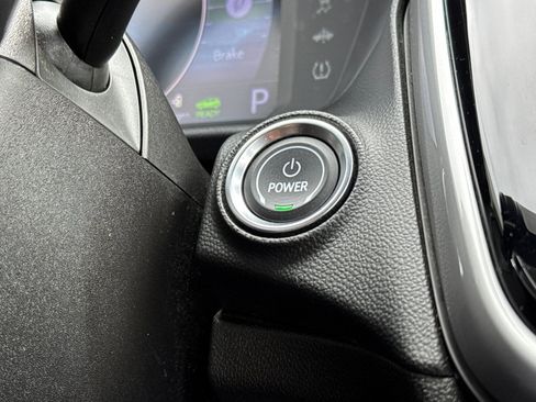 Used 2022 Chevrolet Bolt EUV LT image 25