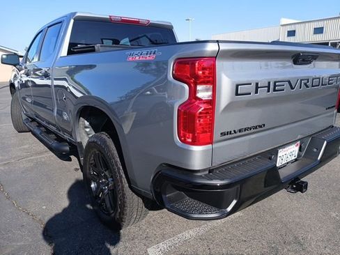 Used 2025 Chevrolet Silverado 1500 Custom Trail Boss w/ Turbomax Blackout Package image 7