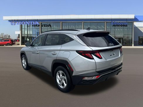 Used 2024 Hyundai Tucson SEL AWD/4WD image 3