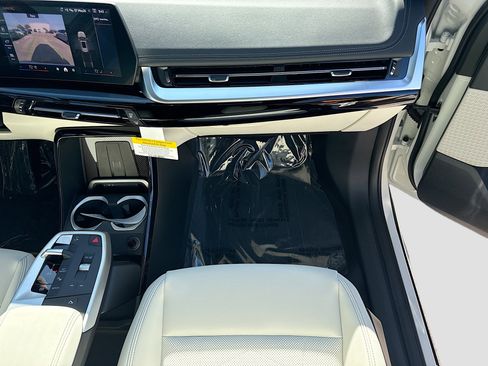 New 2026 BMW X1 xDrive28i w/ Convenience Package AWD/4WD image 17