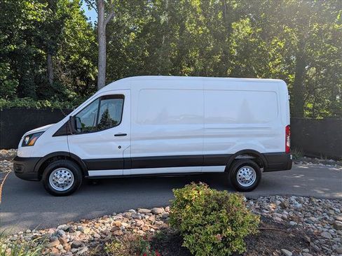 Used 2023 Ford Transit 250 Medium Roof AWD image 2