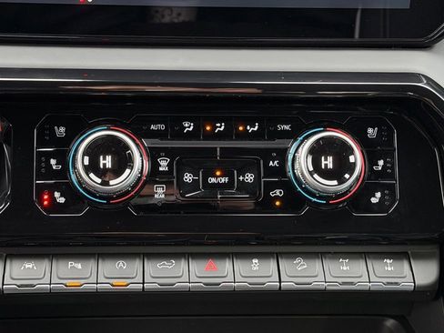 Used 2026 GMC Sierra 1500 AT4X image 16