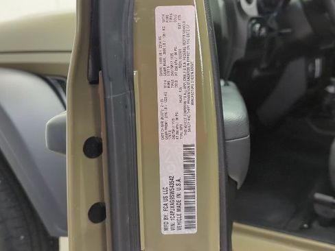 Used 2025 Jeep Wrangler Sport AWD/4WD image 11