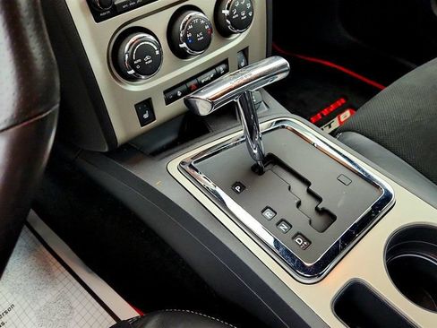 Used 2012 Dodge Challenger SRT8 RWD image 18