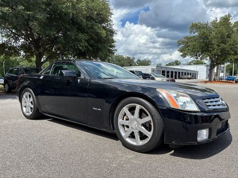 Used 2004 Cadillac XLR RWD image 1
