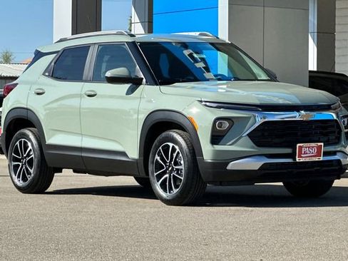 New 2026 Chevrolet TrailBlazer LT image 2