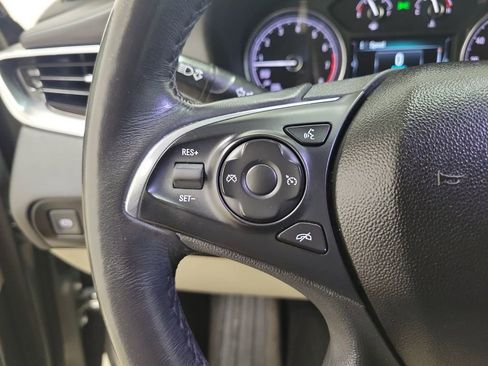 Used 2019 Buick Enclave Essence image 24