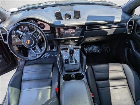 Used 2021 Porsche Cayenne GTS AWD/4WD image 14