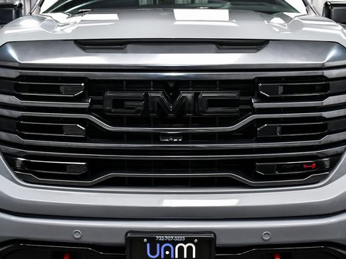 Used 2024 GMC Sierra 1500 AT4 w/ Technology Package image 86