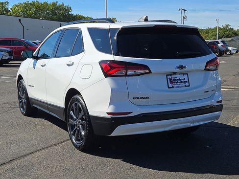 Used 2024 Chevrolet Equinox RS w/ RS Leather Package image 7