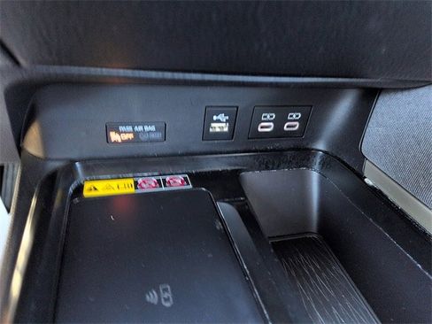 Certified 2025 Toyota Camry LE image 23