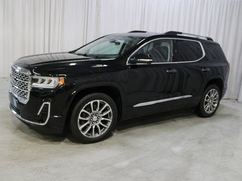Used 2023 GMC Acadia Denali w/ Denali Ultimate Package AWD/4WD image 31