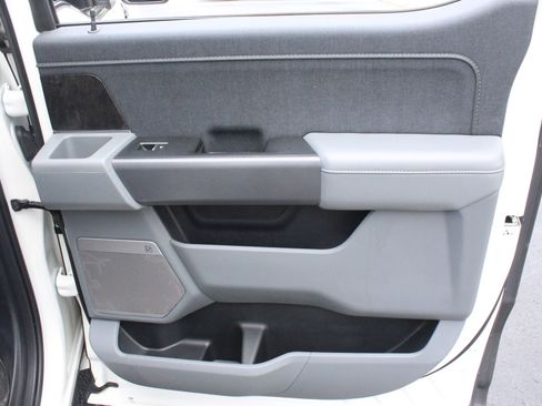 Used 2022 Ford F150 Lariat w/ Equipment Group 502A High AWD/4WD image 33