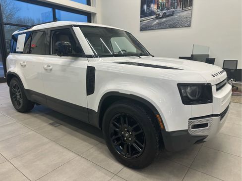 Used 2024 Land Rover Defender 110 S image 7
