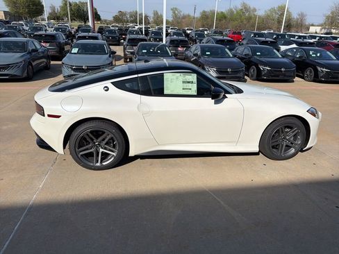 New 2026 Nissan Z Sport w/ Floor Mat Package RWD image 6