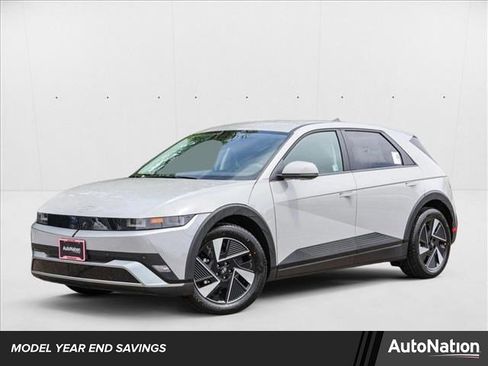 New 2025 Hyundai Ioniq 5 SE image 1