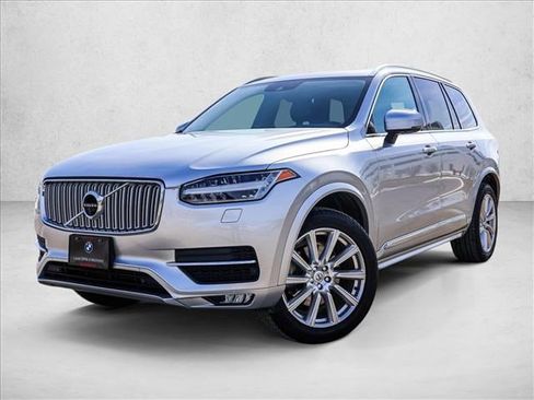 Used 2017 Volvo XC90 T6 Inscription w/ Vision Package image 1