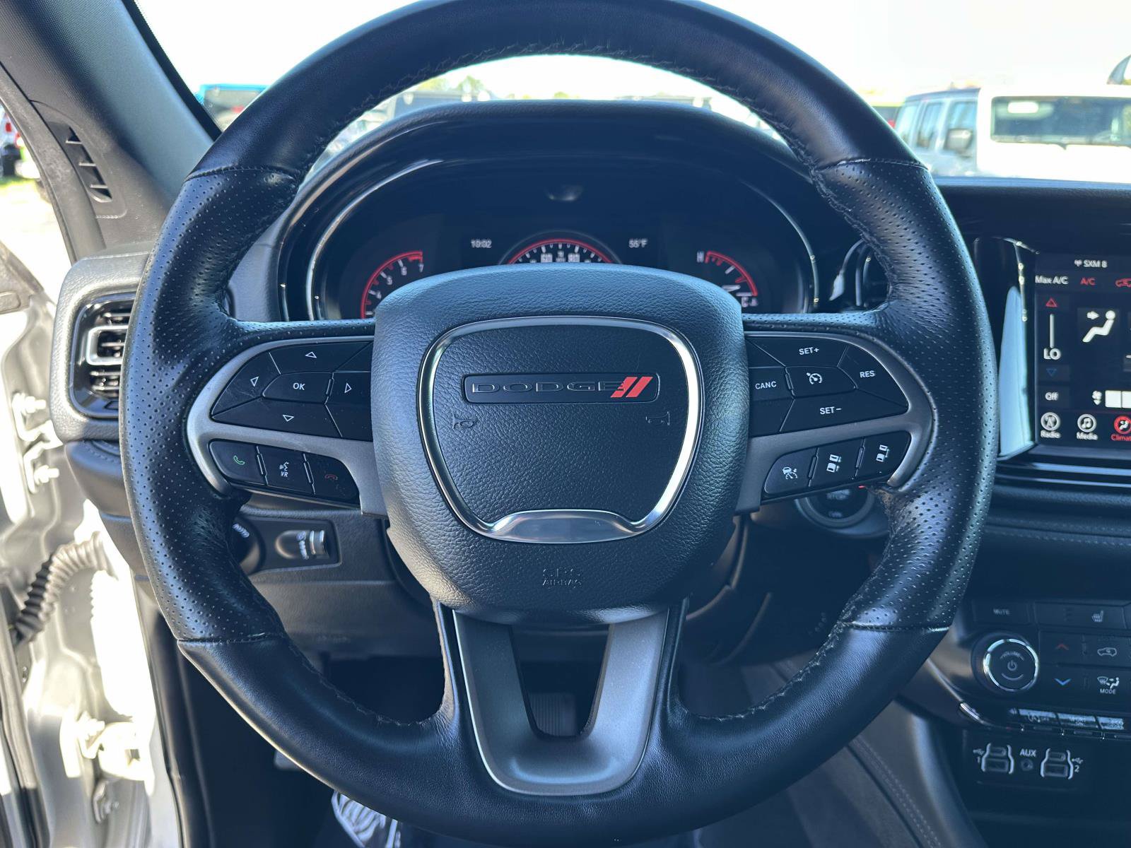Used 2024 Dodge Durango SXT w/ SXT Blacktop Group AWD/4WD image 17