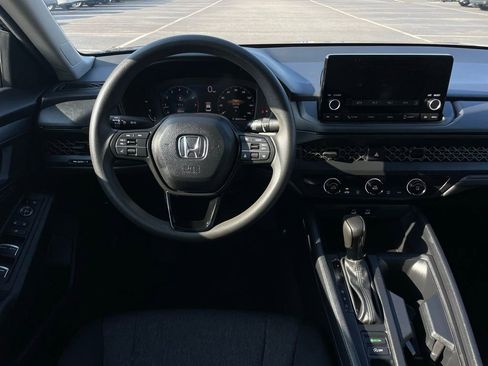 Certified 2025 Honda Accord LX image 11