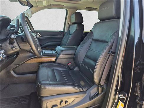 Used 2019 GMC Yukon XL Denali w/ Denali Ultimate Package AWD/4WD image 17