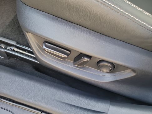 Certified 2025 Toyota Camry SE FWD image 19