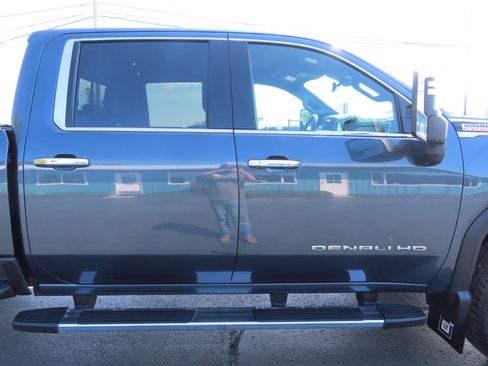 Used 2020 GMC Sierra 3500 Denali image 26