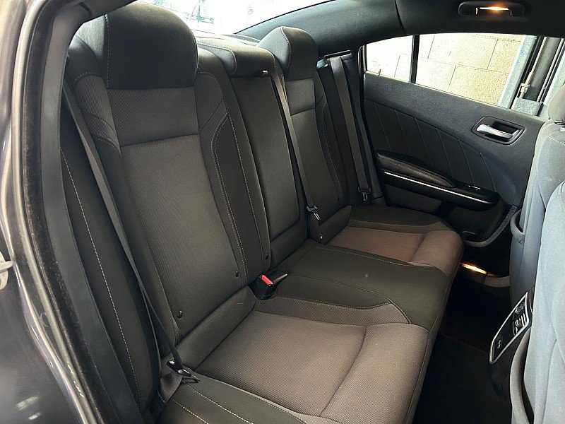 Used 2022 Dodge Charger SXT RWD image 18