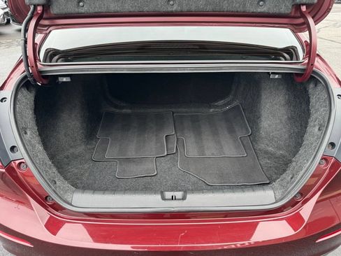 Used 2019 Honda Insight Touring image 18