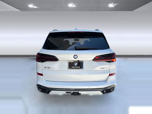 New 2026 BMW X5 xDrive40i w/ M Sport Package AWD/4WD image 10